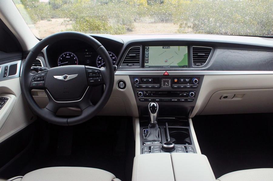 Торпедо Hyundai Genesis 2014 года  (NA) (фото 83 из 105)